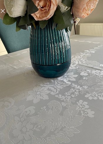 Hevia Home Dertsiz Leke Tutmaz Masa Örtüsü - Görsel 4