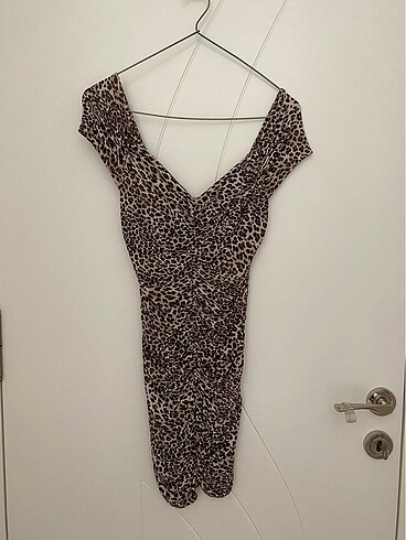 Bershka mini elbise