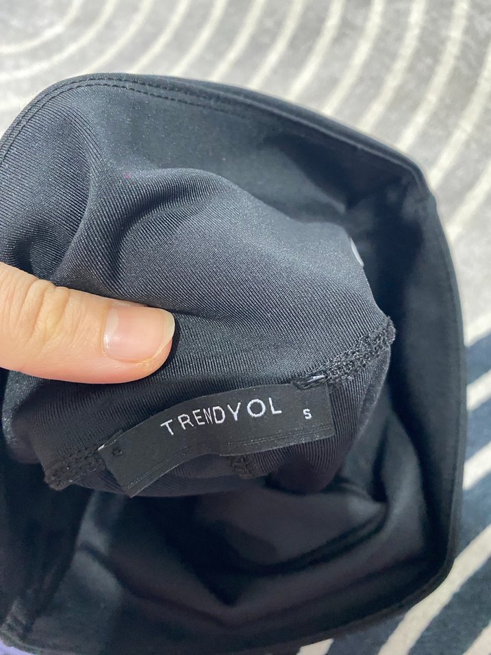 Mor Detaylı Siyah Uzun Kadın Tayt - Görsel 3