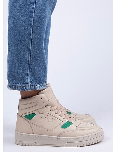 37 Beden ten rengi Renk HAKİKİ DERİ BAĞCIKLI SNEAKERS