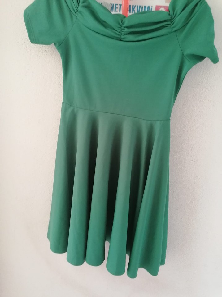 Yeşil Kadın Midi Elbise, Kısa Kollu, Pilili - Görsel 2