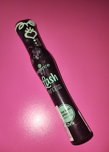 Essence Lash Princess Green Mascara