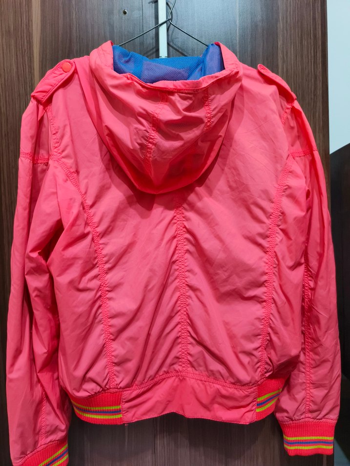 Renkli Pembe Fermuarlı Kadın Yağmurluk - Görsel 2