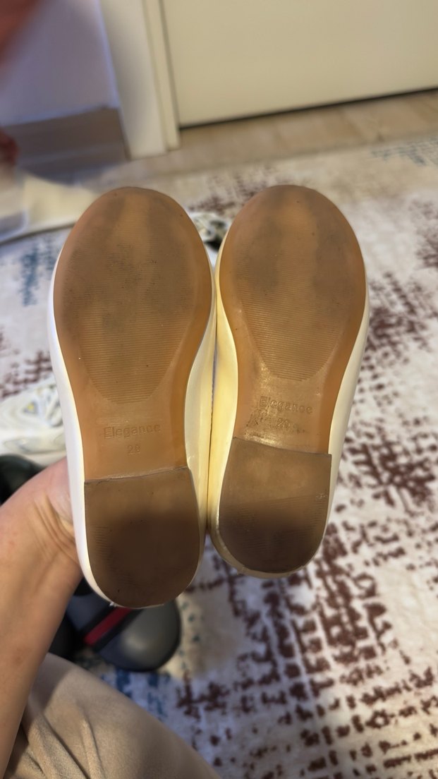 Kız Çocuk Beyaz Pul Detaylı Babet - Görsel 3