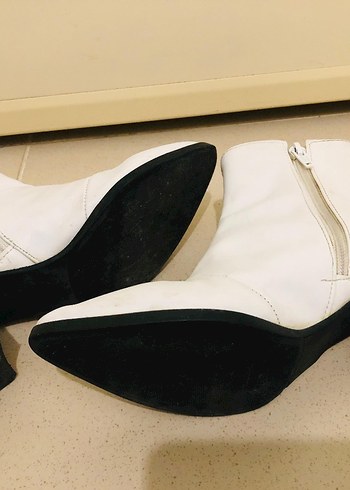 LCW Beyaz Deri Kadın Topuklu Bot Acil satılık - Görsel 4