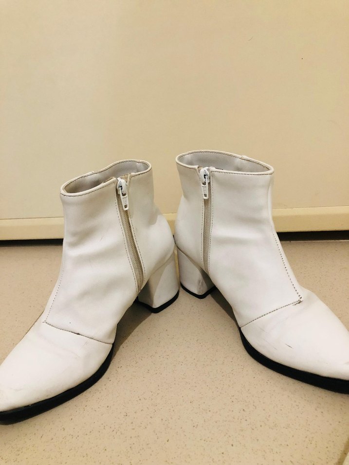 LCW Beyaz Deri Kadın Topuklu Bot Acil satılık - Görsel 5