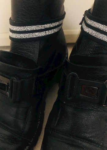 38 numara siyah bot bayan - Görsel 5