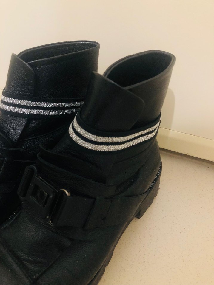 38 numara siyah bot bayan - Görsel 4