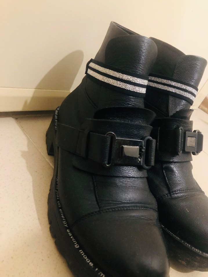 38 numara siyah bot bayan - Görsel 2