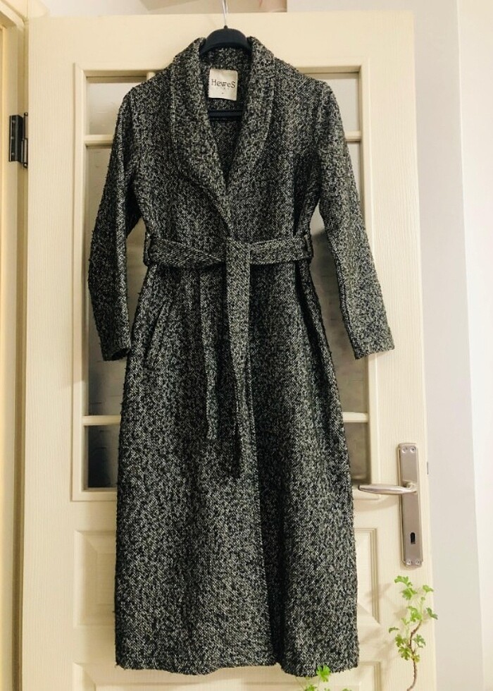 Hewes marka bayan  belden bağlamalı kaban - Görsel 3