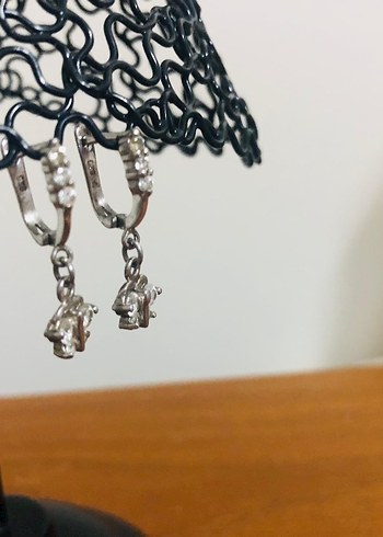 Beden 925 gümüş küpe kelebek desen taşlı