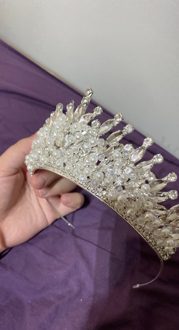 Beyaz Parlak Sıralı İnci Taç - Görsel 2