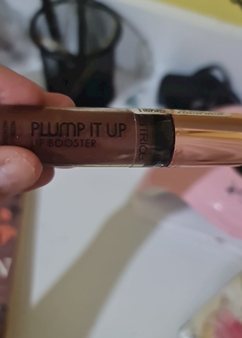 Koyu Bej Ruj - Catrice Plump It Up - Görsel 4