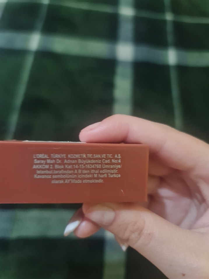 Maybelline SuperStay Vinil Kırmızı Ruj - Görsel 3