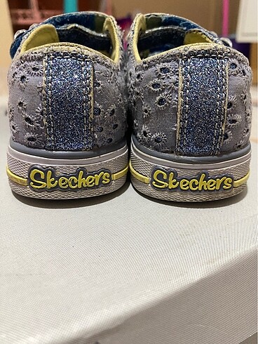 22 Beden mavi Renk Skechers kız bebek ayakkabı