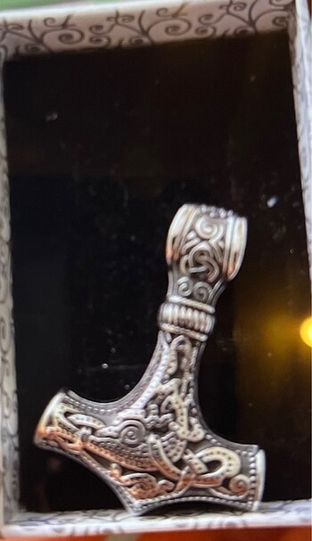 Çelik Viking kolye
