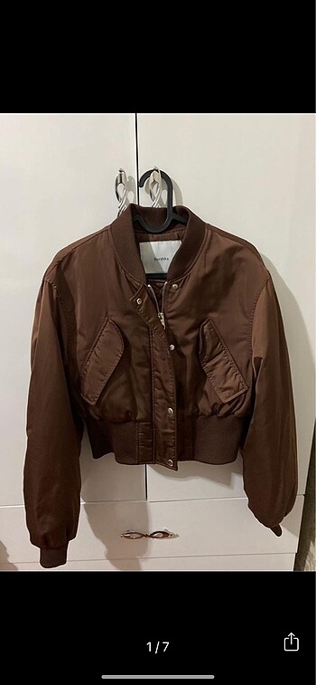 Bershka Crop Fit Saten Bomber Ceket