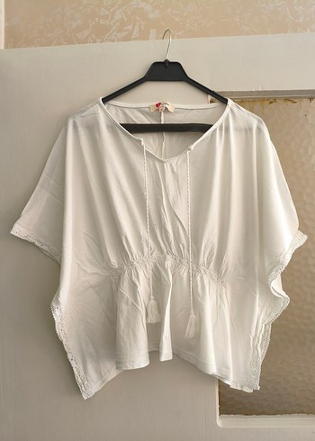 Koton Dökümlü Yarasa Kol Üst - Görsel 2