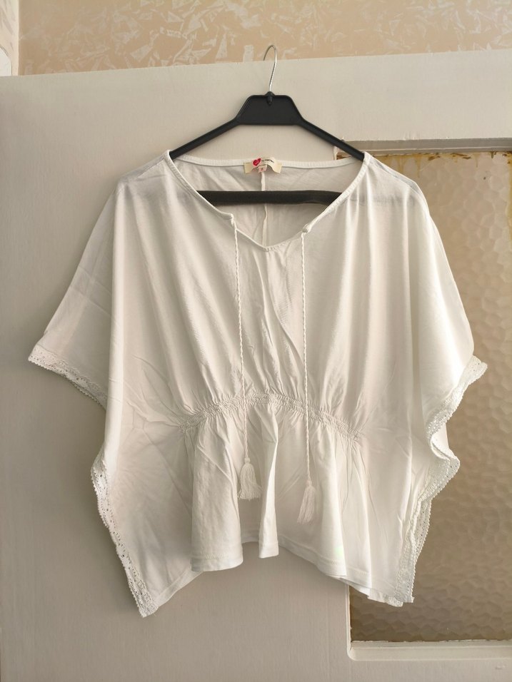 Koton Dökümlü Yarasa Kol Üst - Görsel 2