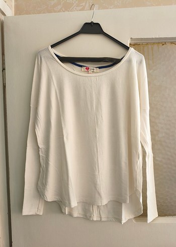 Koton Krem Rengi Dökümlü Üst - Görsel 2