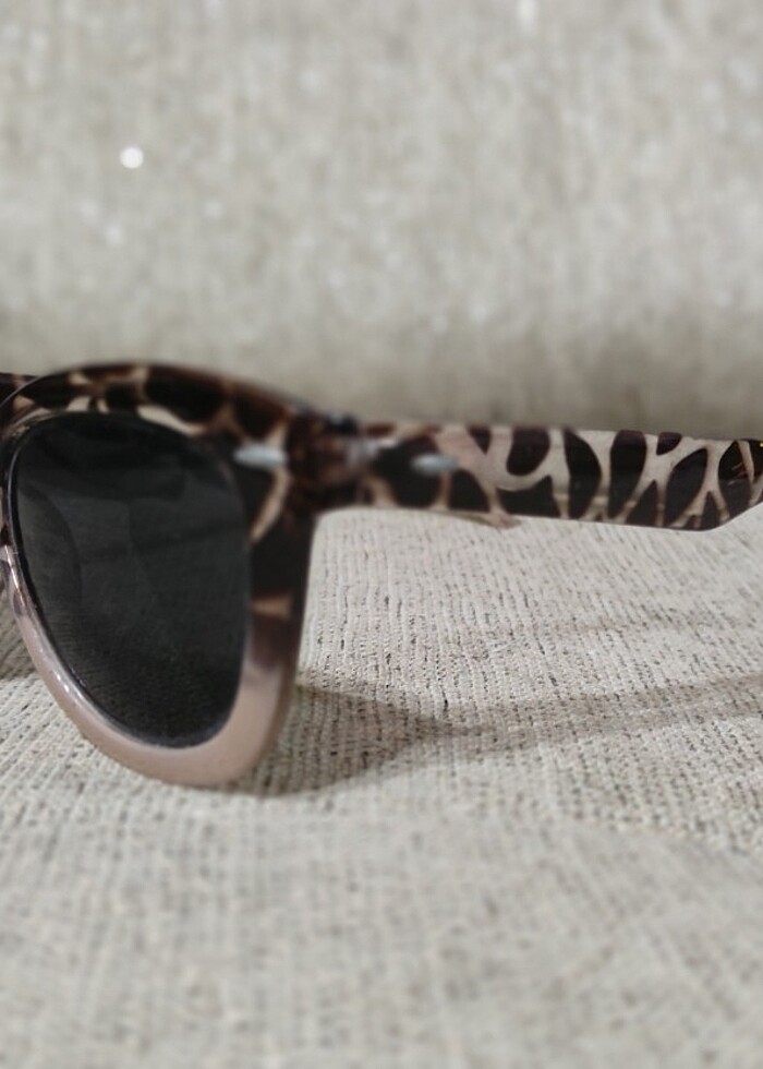Leopar Desenli Kadın Güneş Gözlüğü - Görsel 3