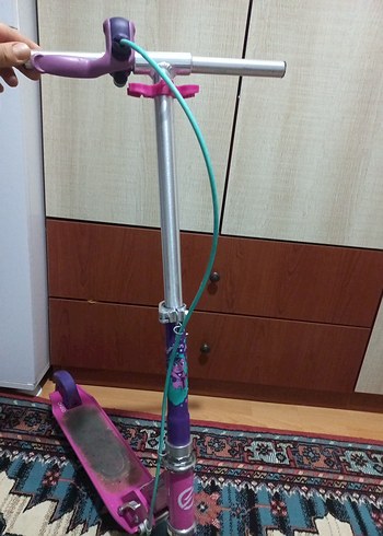 Decatlon Mor Renkli Çocuk Scooterı - Görsel 3