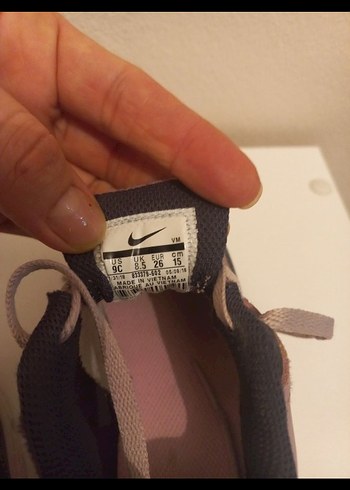 NIKE Kız Çocuk Pembe Gri Bağcıklı Spor Ayakkabı - Görsel 3