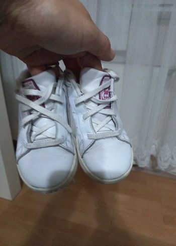 Adidas Kız Çocuk Beyaz Bağcıklı Spor Ayakkabı - Görsel 4