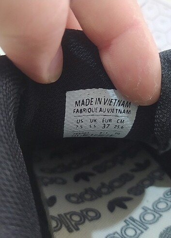 tek ebat Beden siyah Renk 37 Numara Nike Ayakkabı 
