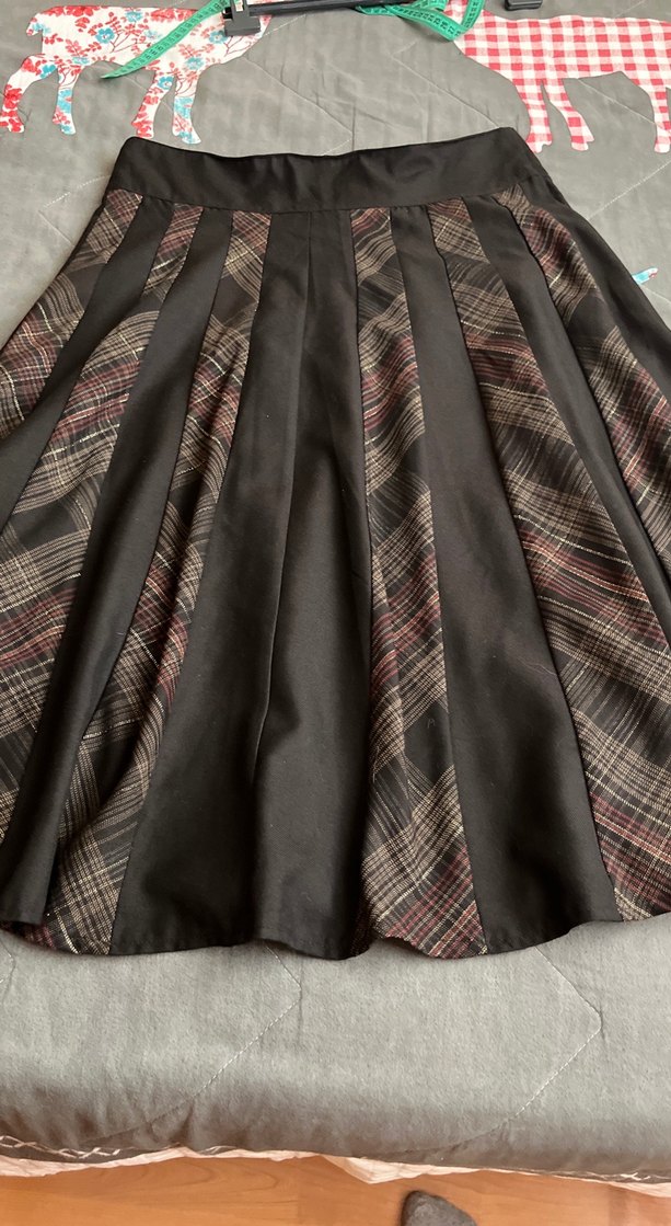 Piliseli Siyah Ekose Midi Hamile Etek - Görsel 4