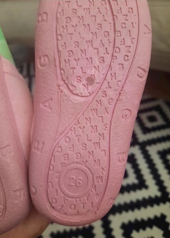 Kızlar için Pembe Peluş Ev Terlikleri - Görsel 4