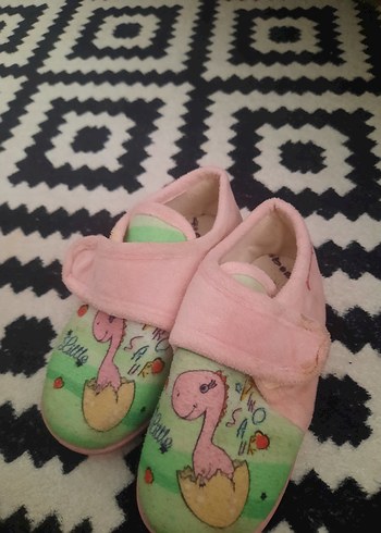 Kızlar için Pembe Peluş Ev Terlikleri - Görsel 2