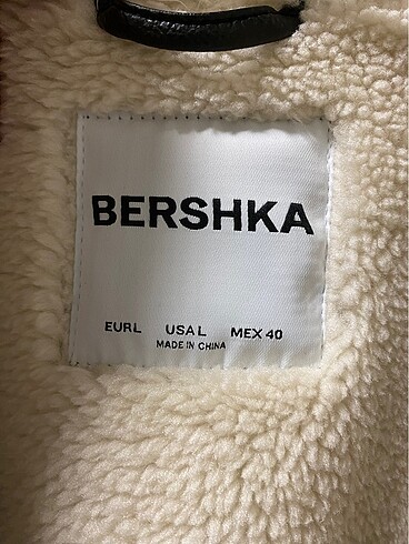 l Beden siyah Renk Bershka ceket