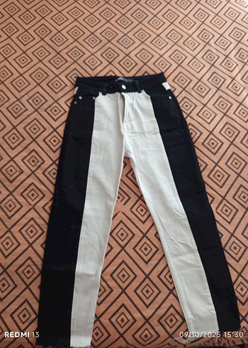 Diğer Zebra Desenli Beyaz Siyah Kadın Kot Pantolon