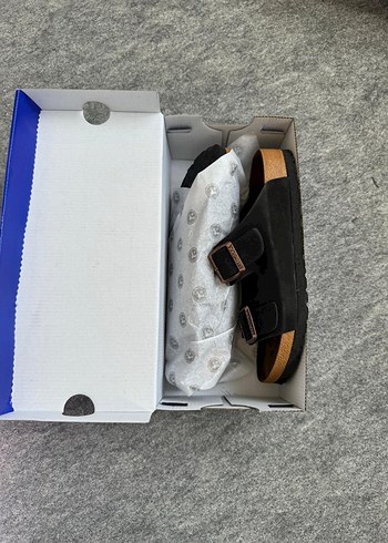 Birkenstock Siyah Kadın Terlikler Tokalı