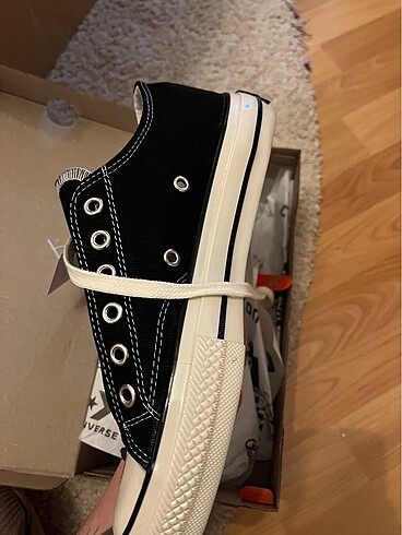 Converse 43 numara