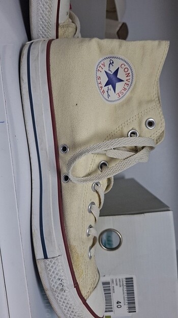 45 Beden sarı Renk ORJİNAL ERKEK CONVERSE