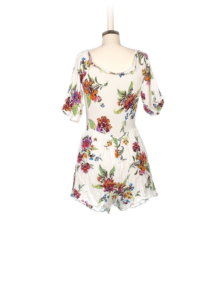 Bershka Kısa Tulum %70 İndirimli. - Görsel 3