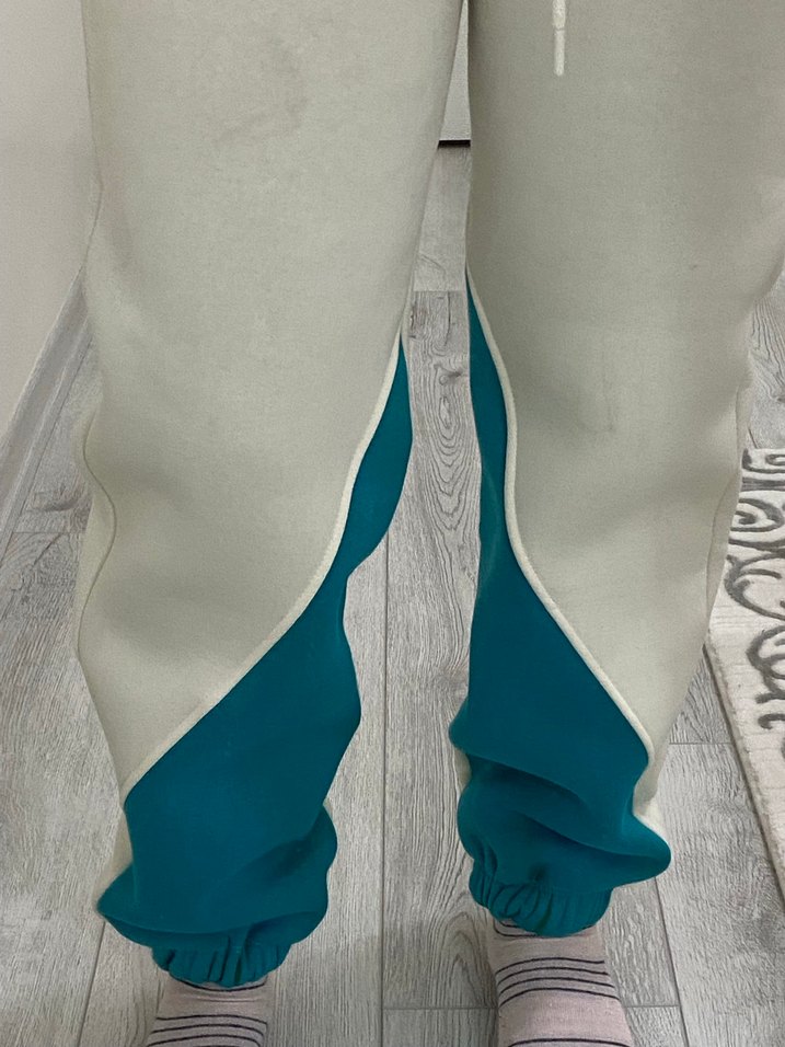 Beyaz Bağcıklı Rahat Kesim Kadın Eşofman - Görsel 3