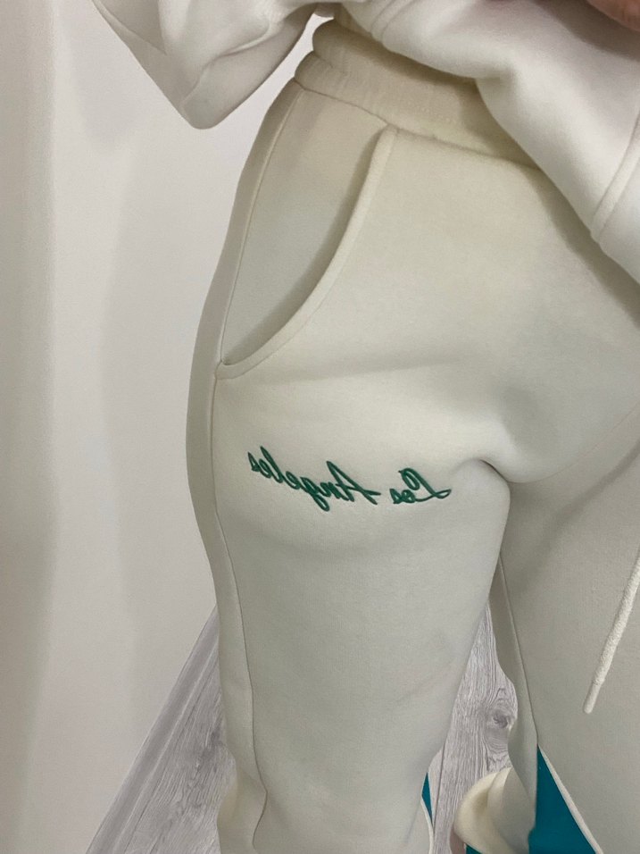 Beyaz Bağcıklı Rahat Kesim Kadın Eşofman - Görsel 4