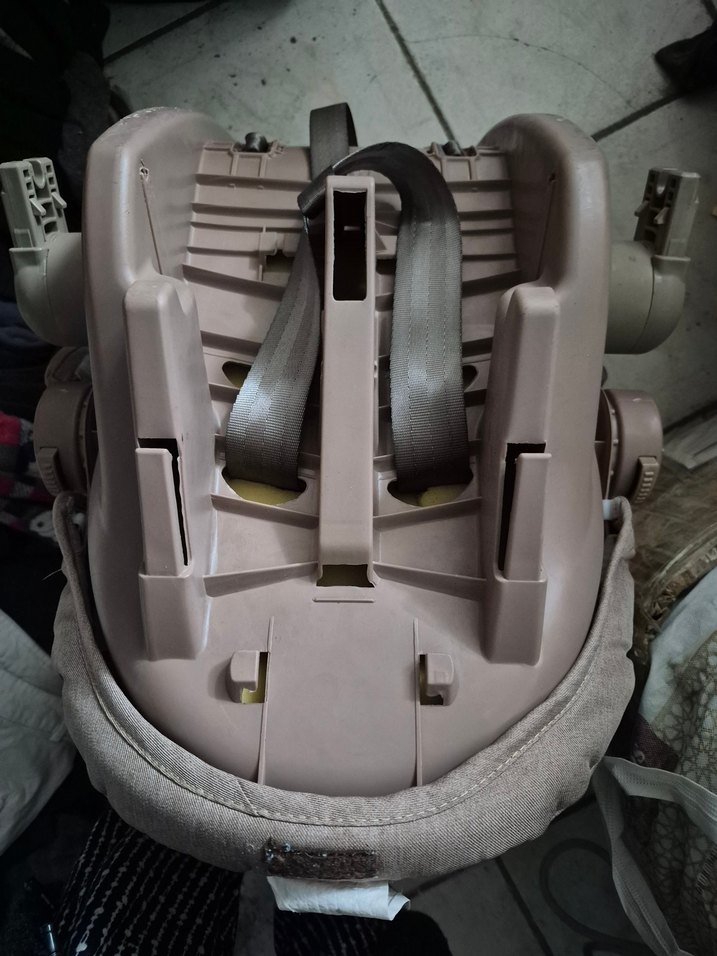 Gri Bebek Taşıyıcı Koltuk - Görsel 2