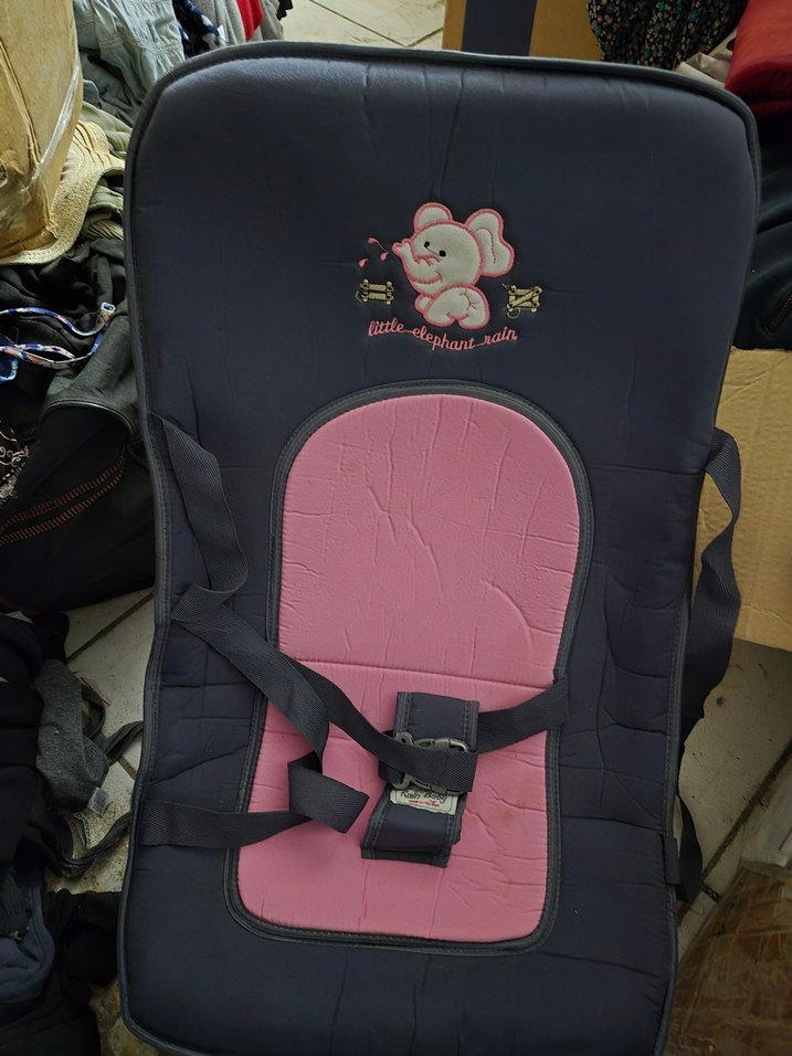 Koyu Pembe Bebek Araç Koltuğu - Görsel 2