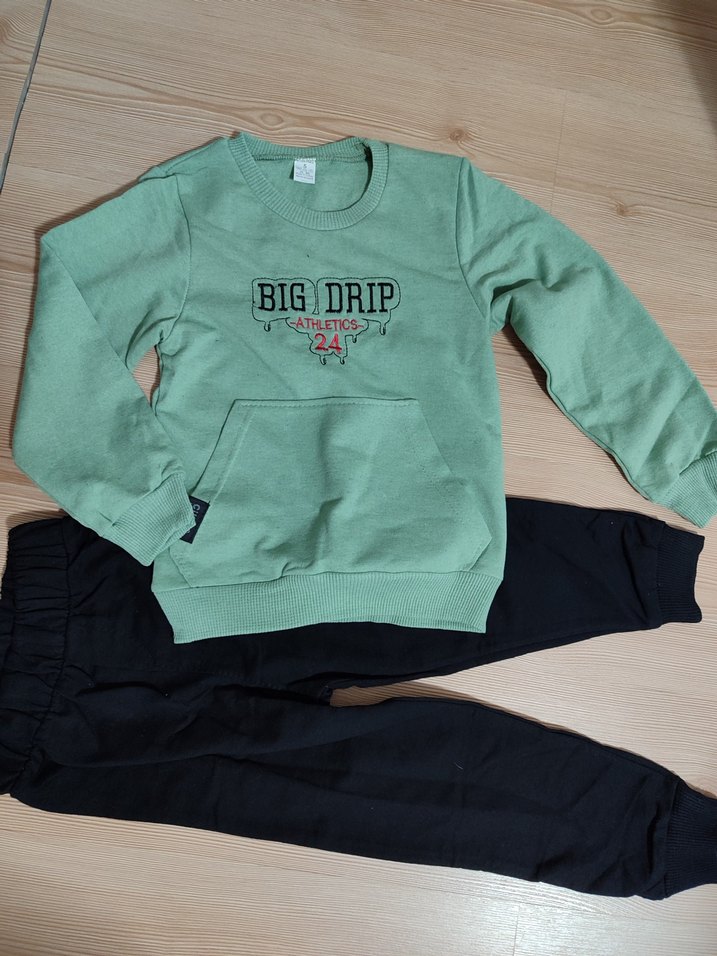 Erkek Çocuk Renkli Baskılı takım - Görsel 2