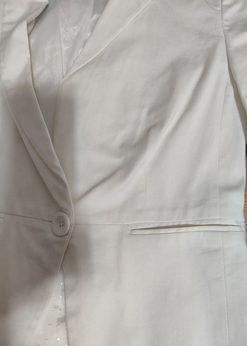 Kadın Beyaz Düğmeli Midi Blazer Ceket - Görsel 11