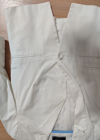 Kadın Beyaz Düğmeli Midi Blazer Ceket - Görsel 16