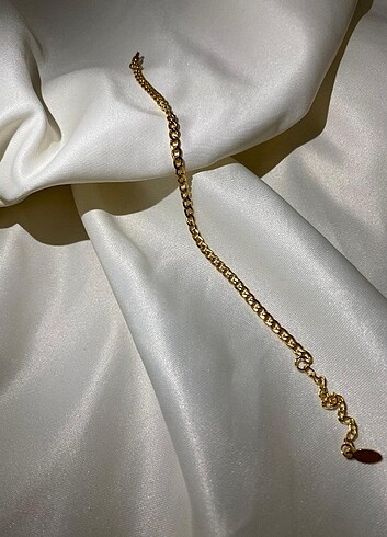 Zincir Detaylı Gold Çelik Bileklik