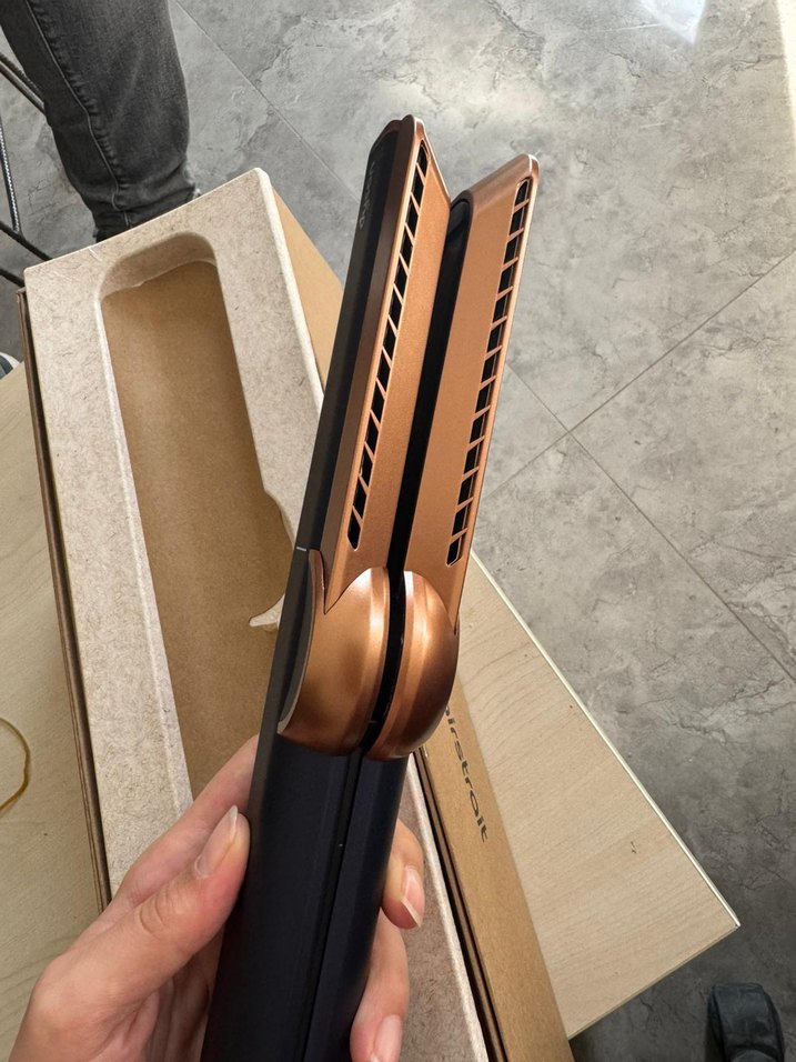 Dyson airstrait saç düzleştirici - Görsel 3