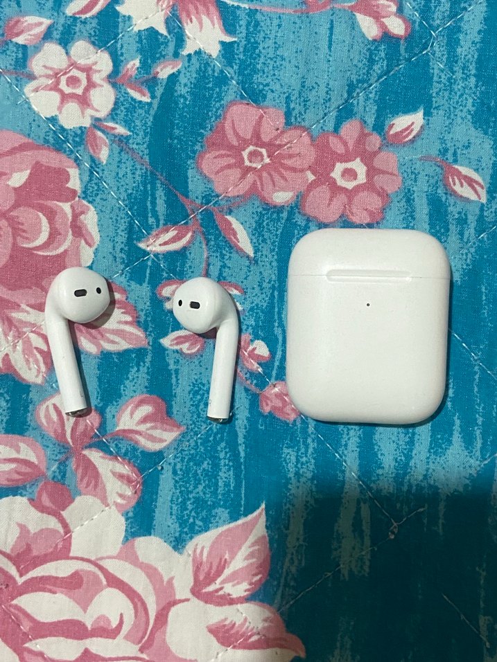 Beyaz Kablosuz Kulaklık ve Şarj Kutusu 3.nesil - Görsel 2