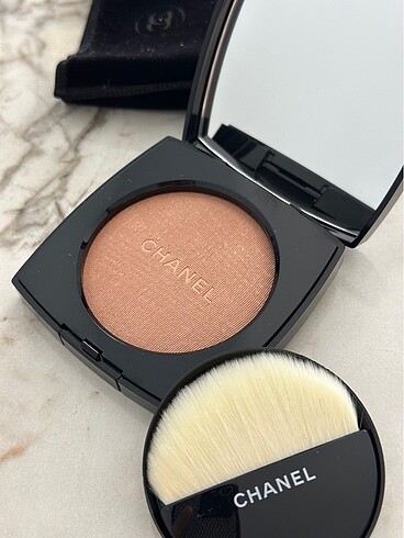Chanel aydınlatıcı