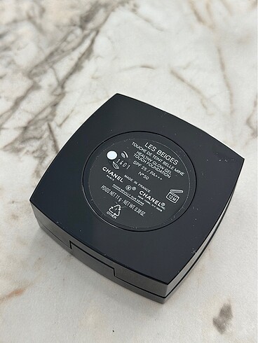 Chanel Chanel fondoten